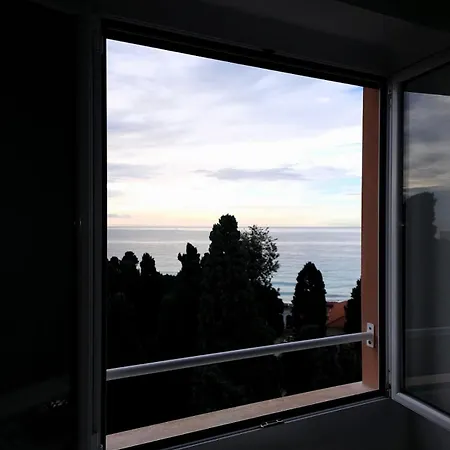 Casa Vezza * Sanremo