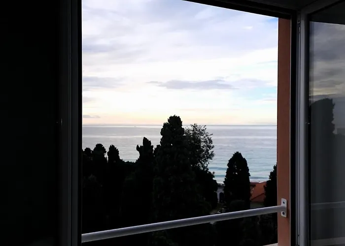 Casa Vezza * San Remo