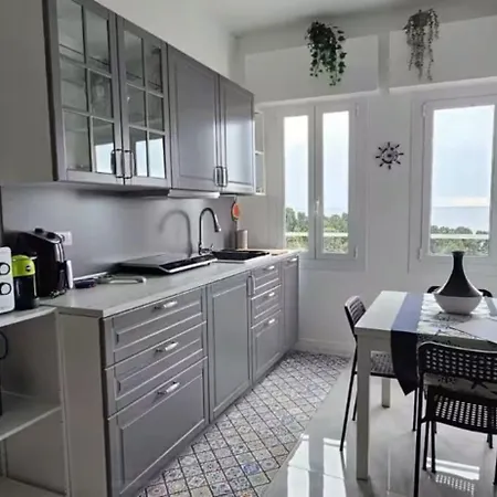 Casa Vezza Apartment Sanremo